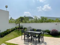 Yingde Hot Spring Holiday Villa -  case vacanza in affitto