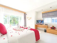 Mercury Phu Quoc Resort & Villas - Free Airport Transfer Hotels near Duong To