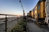 Cbh the Beaches Hotel and Spa Hotels in Ридлан