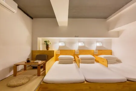 The Pagoda Light Hotel Отели рядом с достопримечательностью «Beijing Zhuanta Lane»