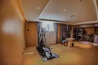 Homeinn Selected Hotel (Karamay Youyi Road)