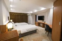 Shengguang Hotel (City Government High speed Railway Station Branch)