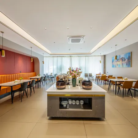 Menglian Shenyu Hotel