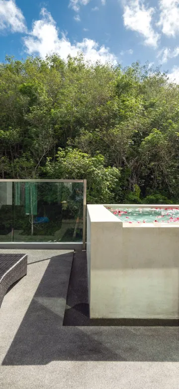 ห้องพรีเมียร์สวีท พร้อมจากุซซี่