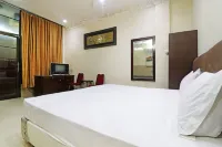 Utama Syariah Hotel di Simpang Empat