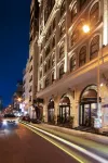 MAY DE VILLE Lakeside Hotel Hotels in Hanoi