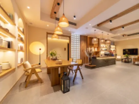 Southern Sichuan Bamboo Sea Yun Ying Gu · Private Hot Spring Homestay Hotels in Changning