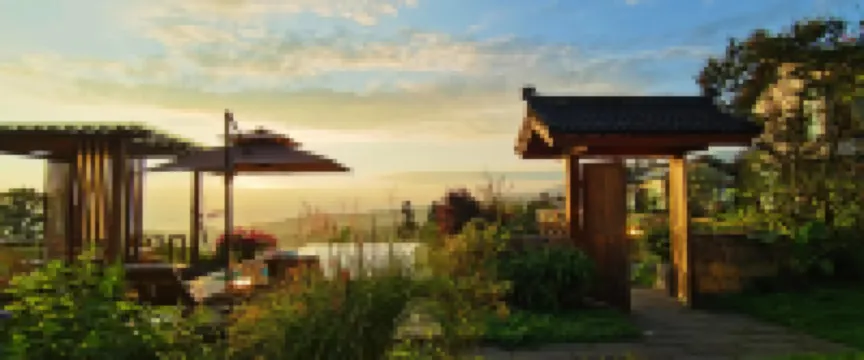 峨眉初自·山間喜院