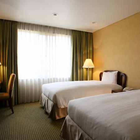 International Resort Hotel Yurakujo
