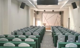 Qingyuan Junlong Hotel (Fortune Building)