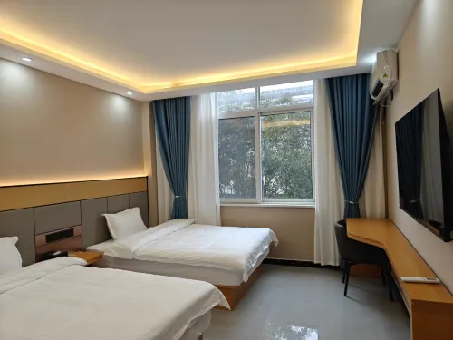 Suqian Zhizi Hotel (Gengche Town)
