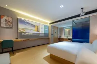 HEBE Xingkong Hotel (South Railway Station Loudi Yizhong)