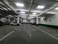 郴州五嶺広場デイズ インウィンダムホテル - 駐車場