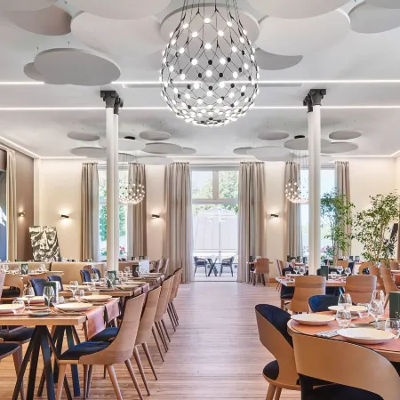 Le Grand Hotel, the Originals Relais