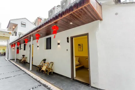 Wang's Home stay (Guangjiqiao Branch, memorial archway Street, Chaozhou Ancient City)