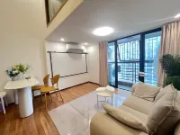 白月光LOFT影院公寓（南昌西站店） 住宿飯店