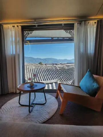 Xinyaju Chinese Inn (Lijiang Gucheng Sifangjie) Hotels near Square Market