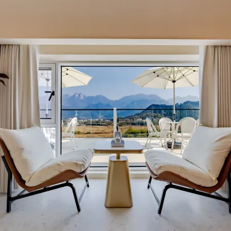 JUAN JING RESORT HOTEL