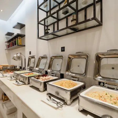 City Convenient Hotel (Jingxi Expressway,Lehuo City)