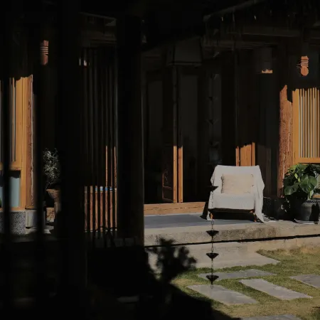Dali Xiyue ·Yisu