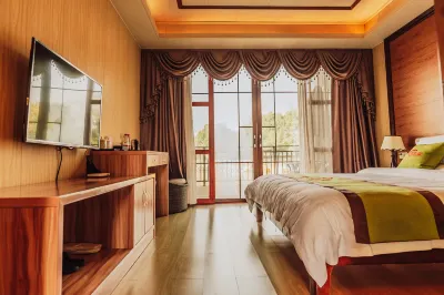 Qingqing Inn 지밍춘/계명촌 기차역 주변 호텔