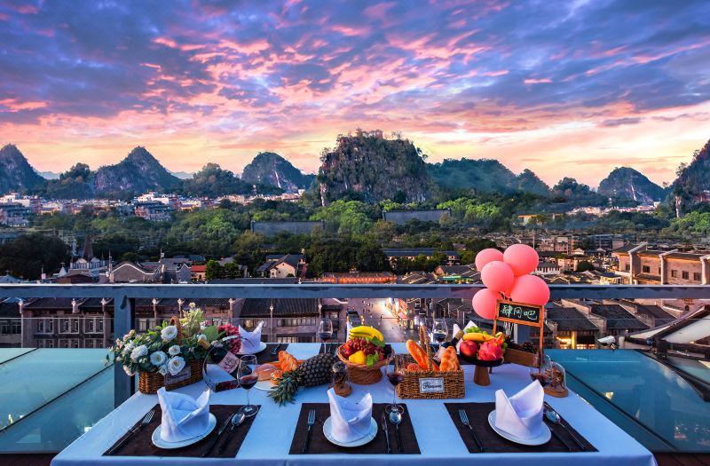 GangShe Rooftop View Hotel l (Guilin Two Rivers And Four Lakes Elephant Trunk Hill)