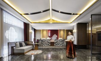 Juna Hotel (Chifeng Songshan Government Songshan Wanda Plaza)