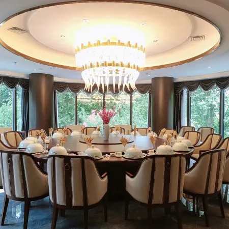 Weihe Jinhui Conference Center