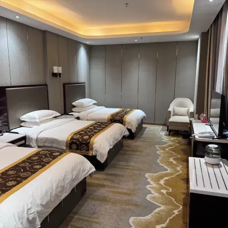 San Yi Grand Hotel