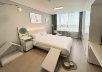 UH FLAT THE SONGDO