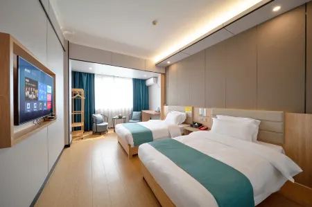 Wuyishan Hongguo Holiday Hotel Отели рядом с достопримечательностью «Wuyishan Pedestrian Street»