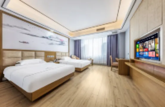 Heyue Hotel (Linyi Yunxian High speed Railway Station Store)
