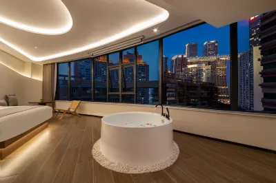 Chongqing Mingyuepeng Hotel (Hongyadong Jiefangbei Branch) Các khách sạn ở Đường Nanbin