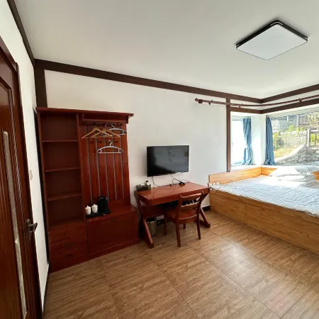 Island Art Villa Homestay