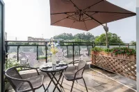 Jaston Light House (Guangzhou Chimelong Safari Park)