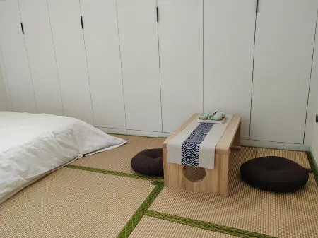 Guanyun Gelou Homestay Отели рядом с достопримечательностью «Da Pi Mountain Scenic Area»