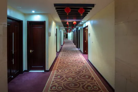 Jing Tai Hotel Отели рядом с достопримечательностью «yi cui hu gong yuan»