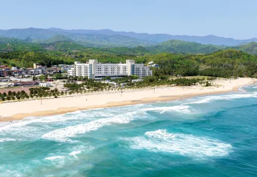 Ocean 2 You Resort Seorak Beach Hotel & Condo