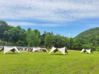 Jiuzhai Hot Spring Resort Hotels in Shicheng County