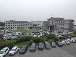 HaichengJinHongXiYue Hotel