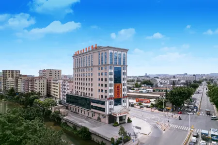 Vienna Classic Hotel (Dongguan Tangxia Avenue) Отели рядом с достопримечательностью «Yanhu Park»