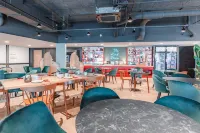 巴黎華西戴高樂機場城市公寓飯店 - 酒吧