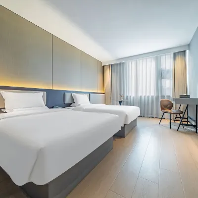 Kaiya Smart Choice Hotel (Huqiu Wedding Dress City, Hubei Road Metro Station Branch) Hotels near Tiger Hill