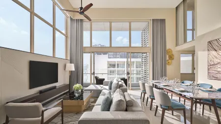 InterContinental Residences Nha Trang Отели рядом с достопримечательностью «Lucky Foot Spa Nha Trang»