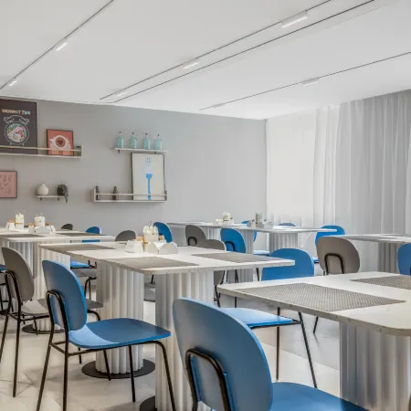 Homeinn · neo (Liuzhou Five Star Pedestrian Street)