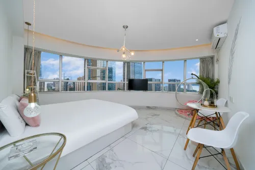 Miduo Light Luxury Hotel (Chuhe Han Street Subway Station Provincial Museum)