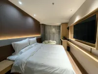 iu Hotel (Xihe County Fuxi Square)