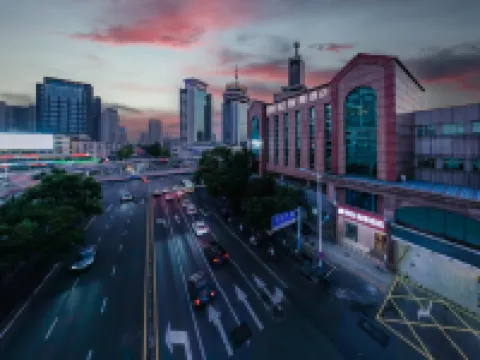 麗駐スマートホテル（安徽省大劇場老報館） 安徽省図書館周辺のホテル