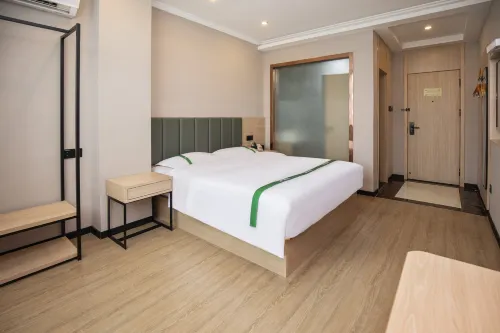 Greentree Inn Anhui Wuhu Wuwei Chaowu Ximen Express Hotel