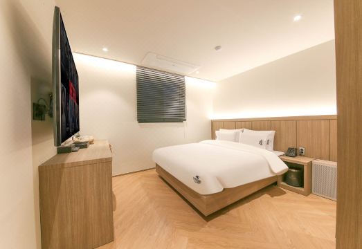 하운드호텔 전주 덕진점